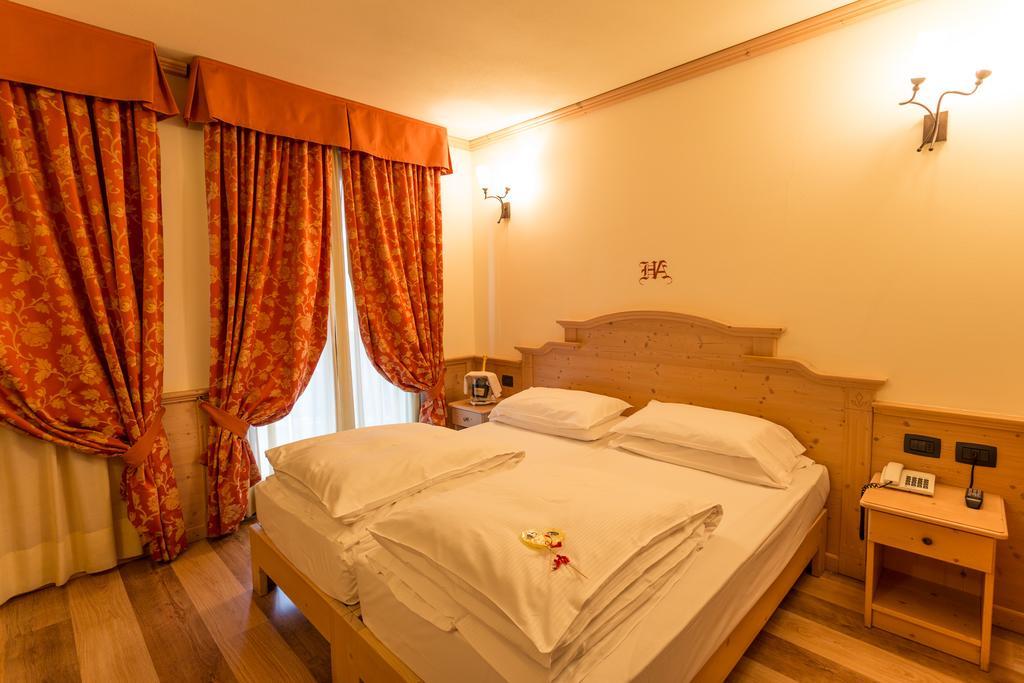 Hotel Arisch Aprica Room photo